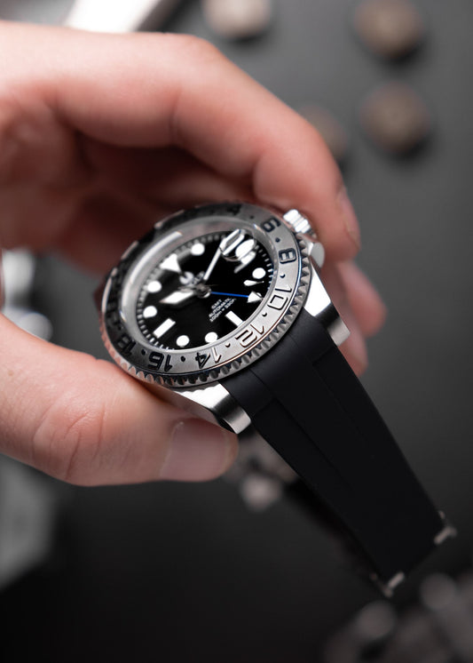 MATTE BLACK GMT