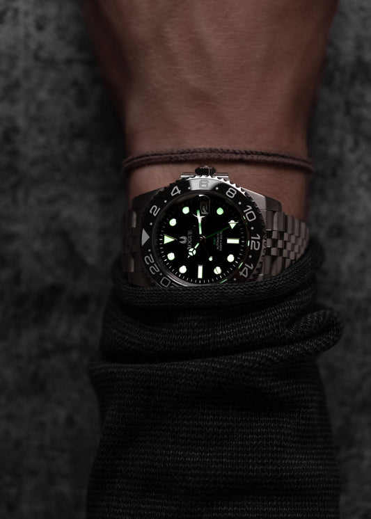 BLACK GMT