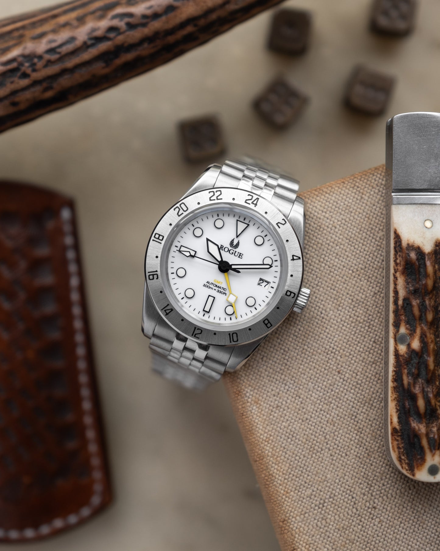 WHITE 38 GMT