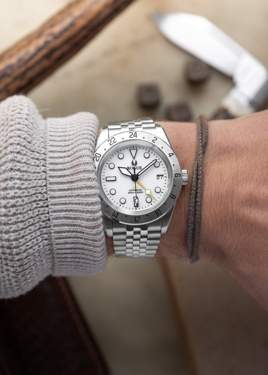 WHITE 38 GMT
