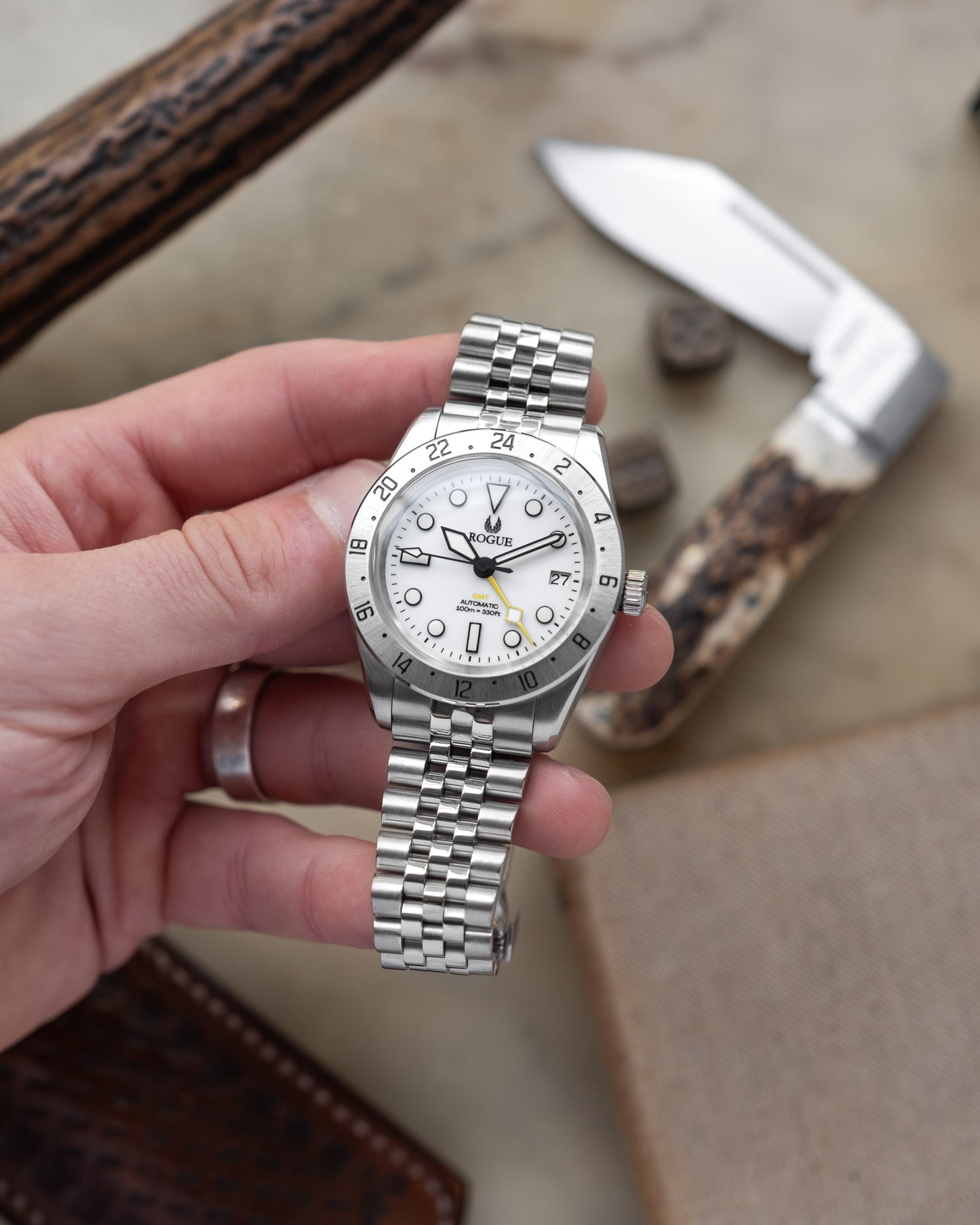 WHITE 38 GMT