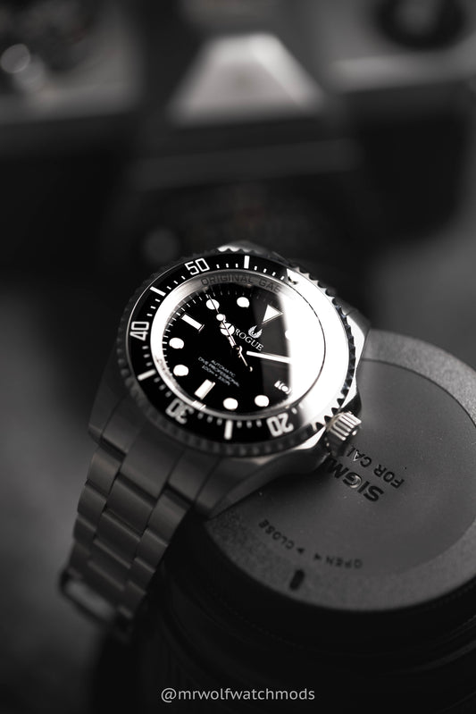 BLACK 44 DIVE PROFESSIONAL