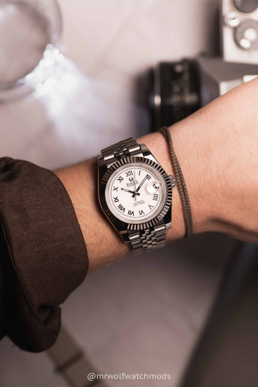 WHITE ENAMEL CLASSIC DATE