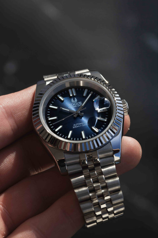 BLUE CLASSIC DATE