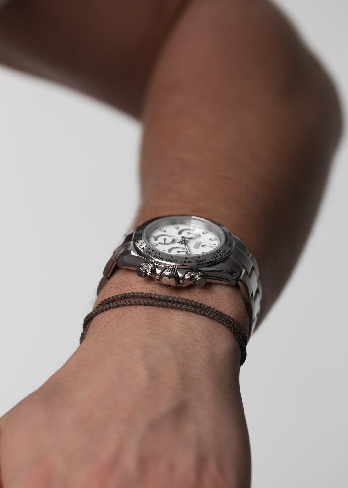 WHITE / SILVER RACETIMER
