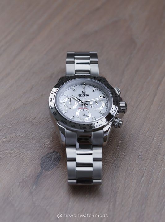 WHITE / SILVER RACETIMER