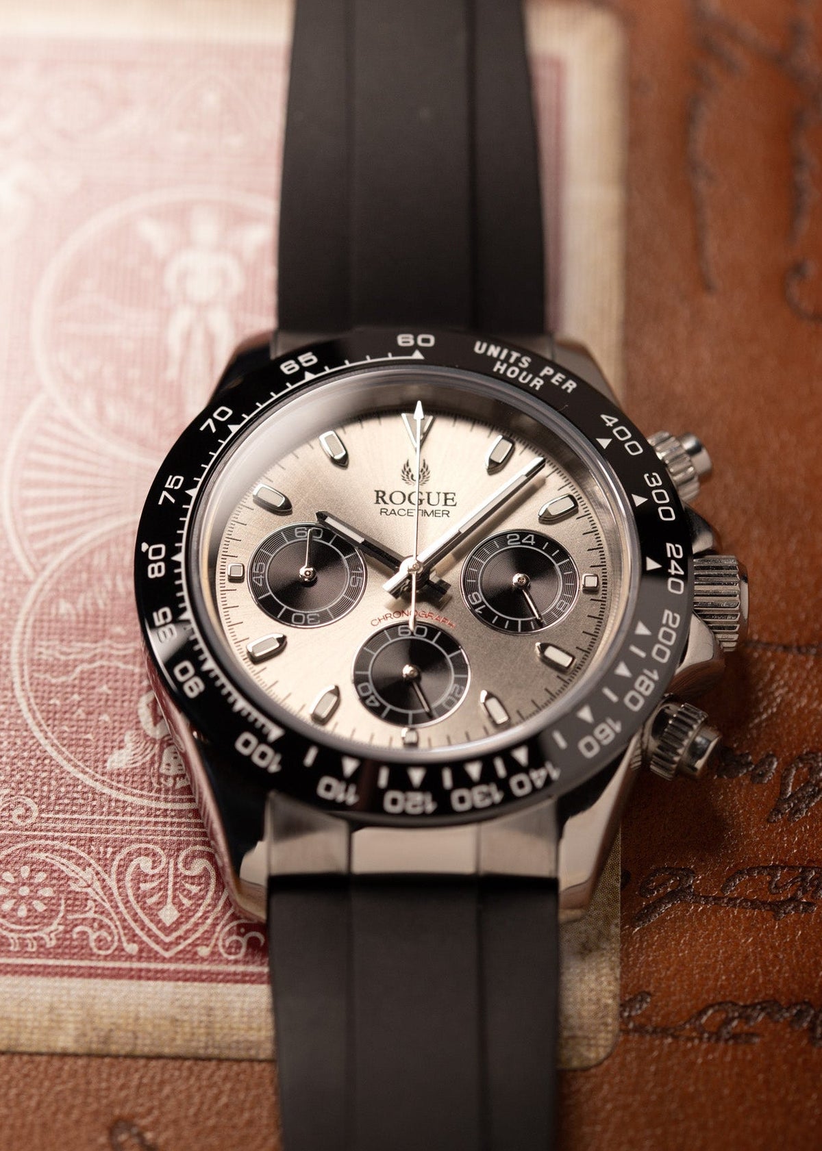 BLACK / SILVER RACETIMER