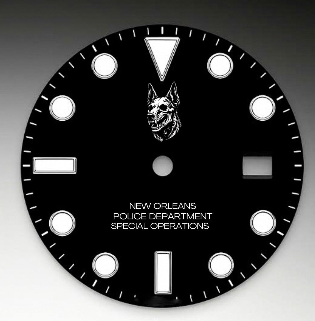 CUSTOM K9 NEW ORLEANS BLACK DIVE PROFESSIONAL, 3 Link, Mercedes Hands, Date, Cyclops