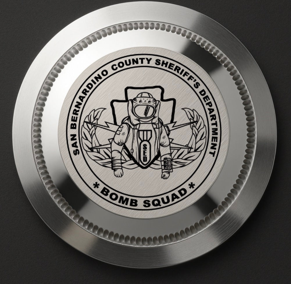 CUSTOM BOMB SQUAD BLACK DIVE PRO, 3 link, merc hands, back engraving