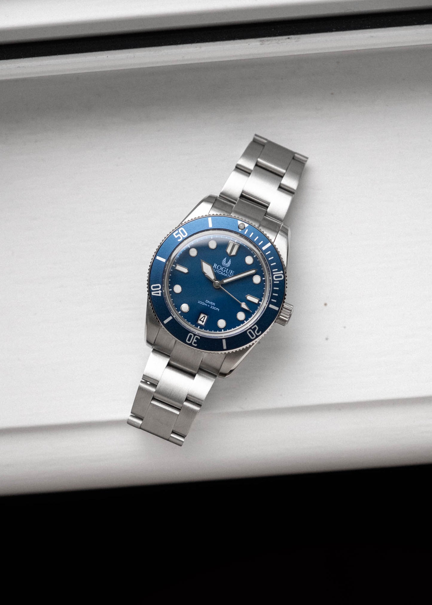 BLUE 38 DIVER