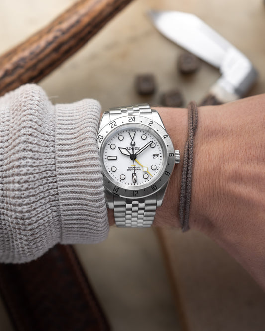 WHITE 38 GMT
