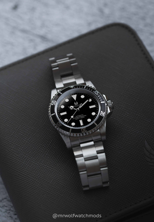 BLACK VINTAGE DIVE PROFESSIONAL